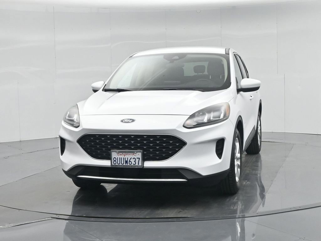 Certified 2020 Ford Escape SE image 29