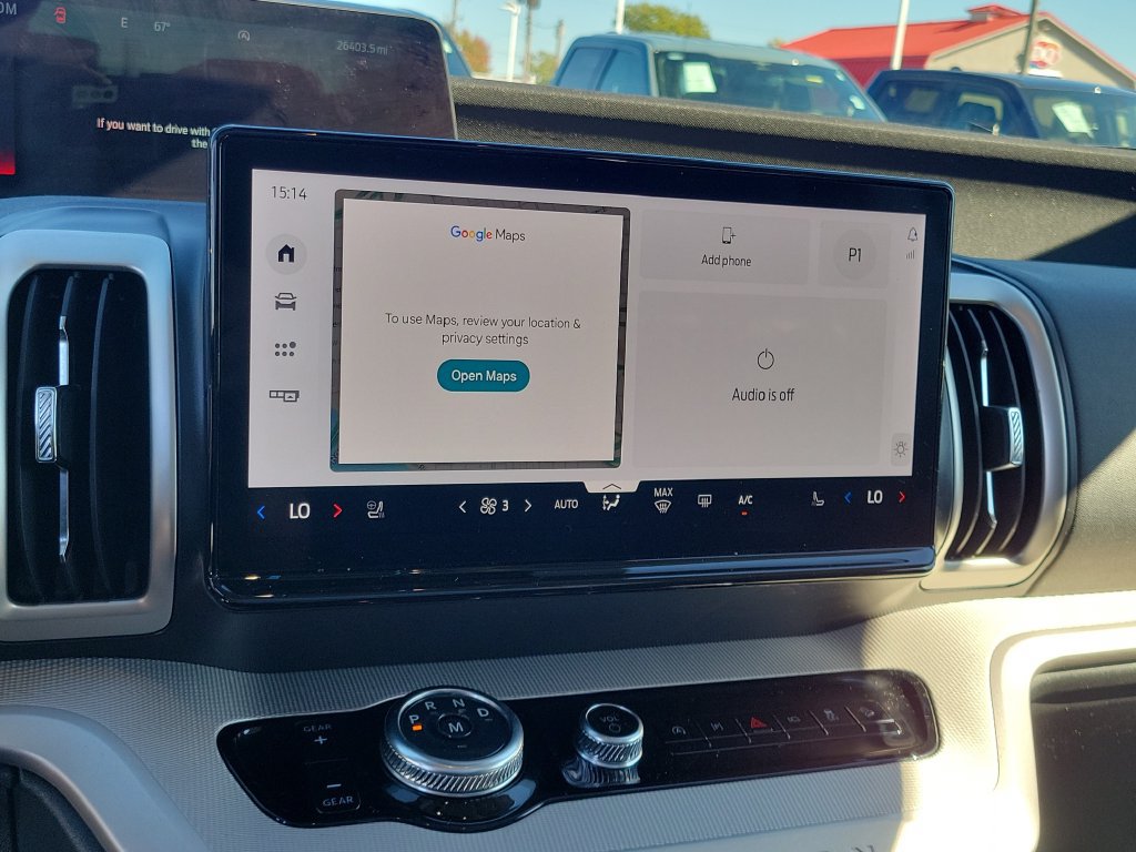 Certified 2025 Ford Expedition Active AWD/4WD image 28