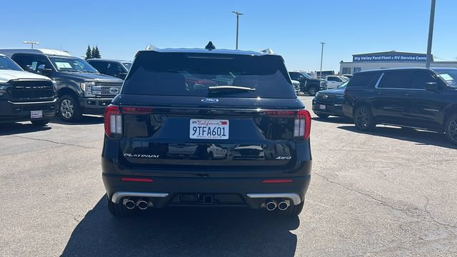 Certified 2025 Ford Explorer Platinum w/ Ultimate Package AWD/4WD image 4
