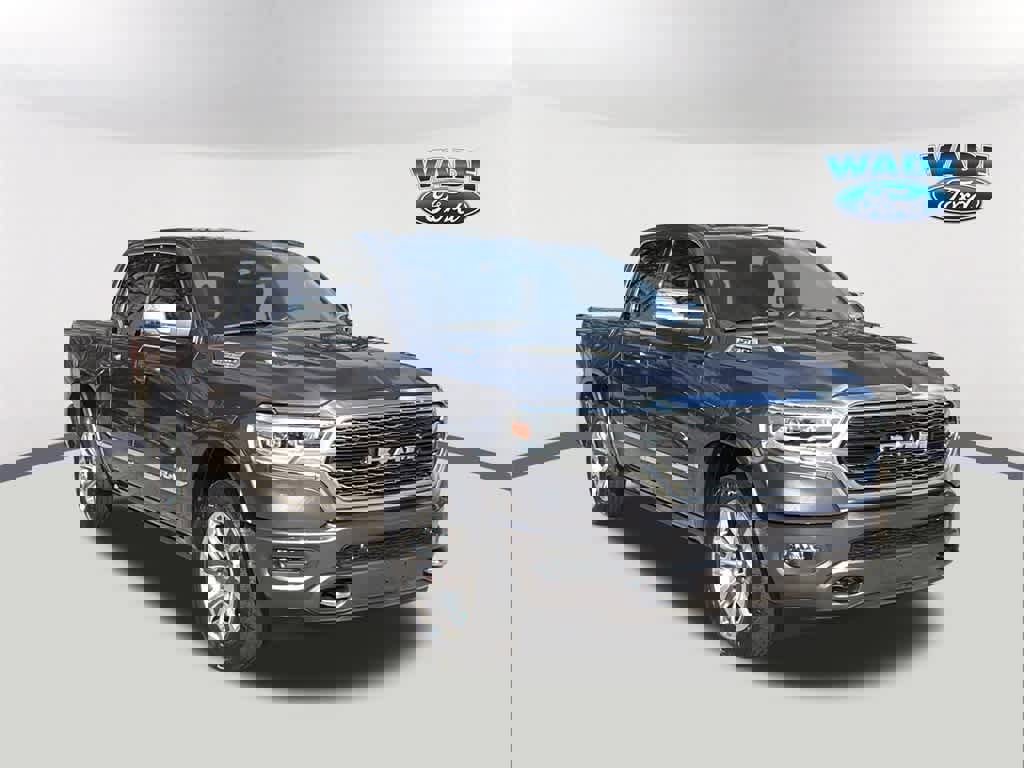 Used 2023 RAM 1500 Limited w/ Body Color Bumper Group image 3
