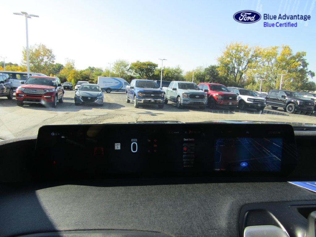 Certified 2025 Ford Expedition Active AWD/4WD image 44