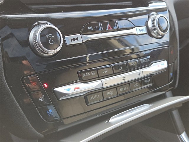 Certified 2022 Ford Explorer Limited w/ Equipment Group 301A image 22