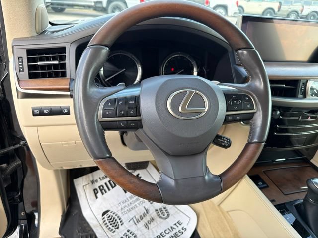 Used 2021 Lexus LX 570 4WD w/ Luxury Package image 9