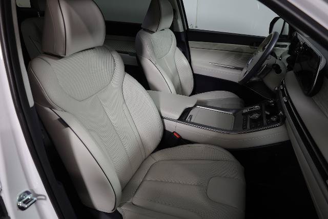 Used 2025 Hyundai Palisade Calligraphy AWD/4WD image 9