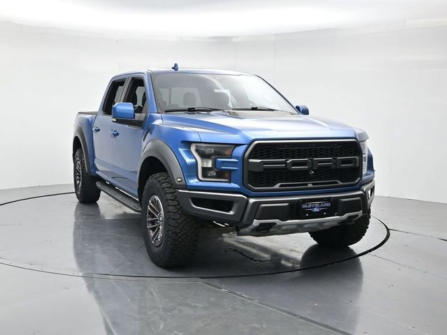 Certified 2019 Ford F150 Raptor w/ Equipment Group 802A Luxury image 4
