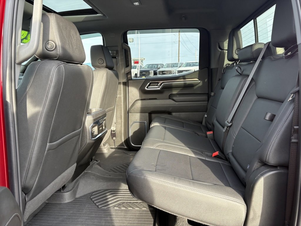 Used 2024 Chevrolet Silverado 1500 LTZ image 35