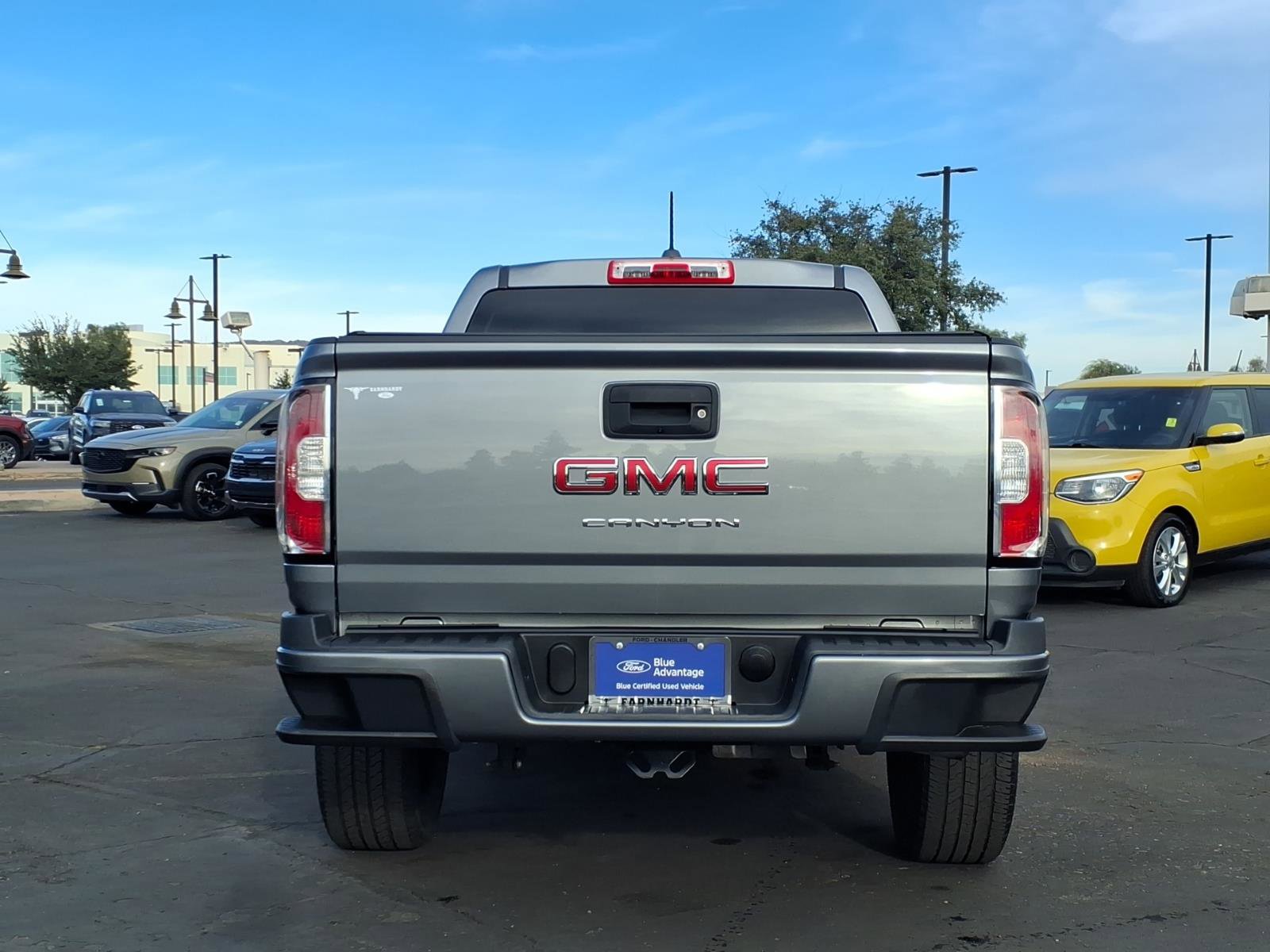 Used 2022 GMC Canyon Elevation Standard image 5