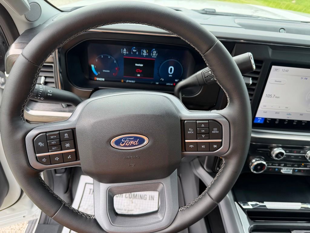 Certified 2025 Ford F350 Lariat w/ Lariat Ultimate Package AWD/4WD image 21