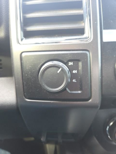 Certified 2017 Ford F150 XLT w/ Equipment Group 302A Luxury image 30