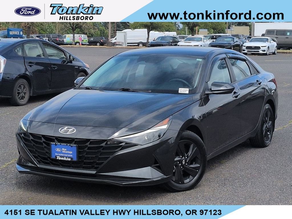 Used 2023 Hyundai Elantra SEL FWD image 1