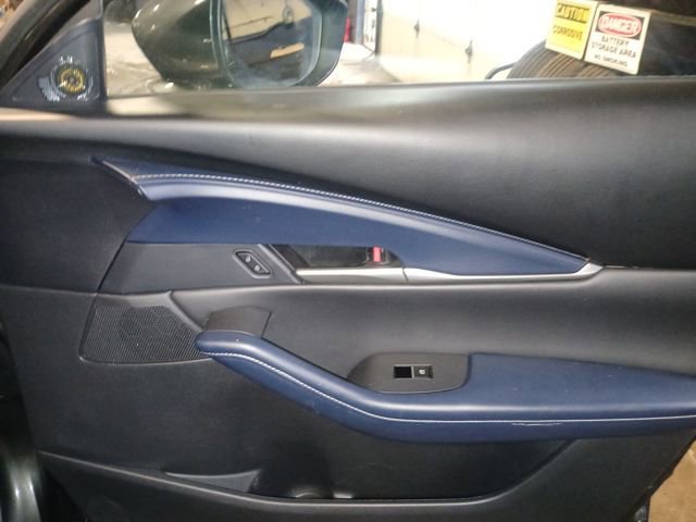 Used 2021 MAZDA CX-30 AWD 2.5 S w/ Select Package image 55