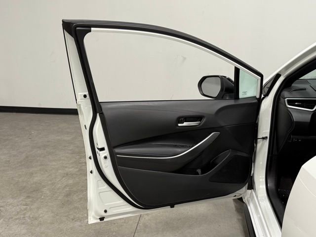 Used 2021 Toyota Corolla SE image 12
