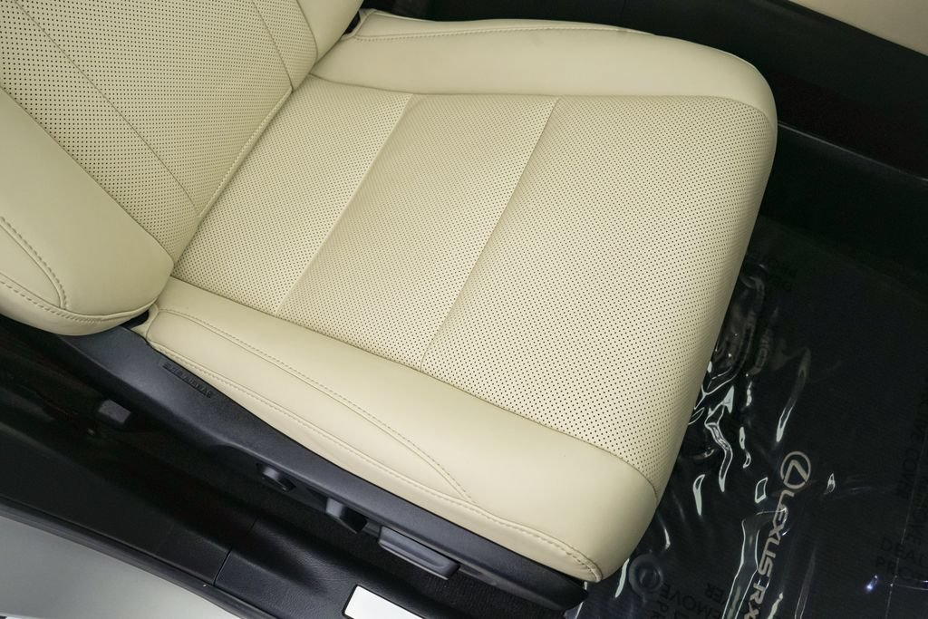 Used 2021 Lexus RX 350 AWD w/ Premium Package image 27