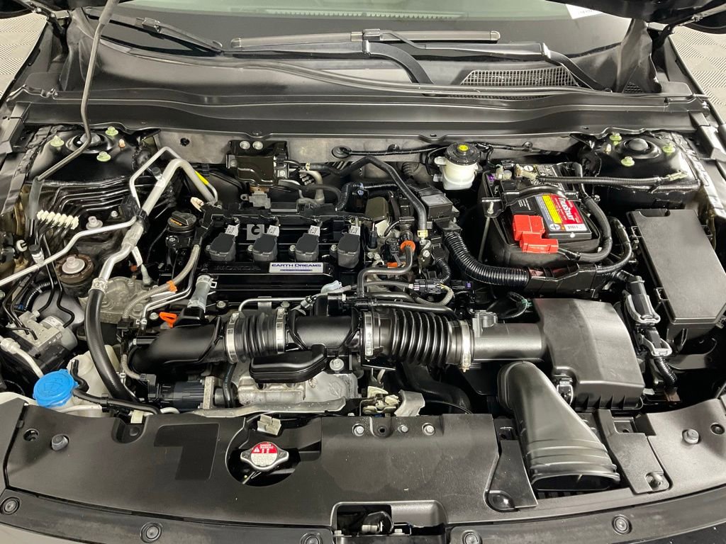 Used 2019 Honda Accord Sport image 9