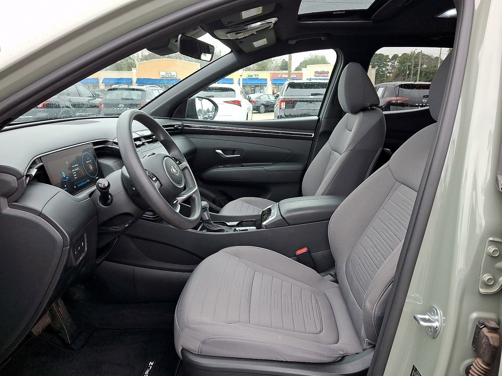 Used 2023 Hyundai Santa Cruz SEL w/ Activity Package image 13