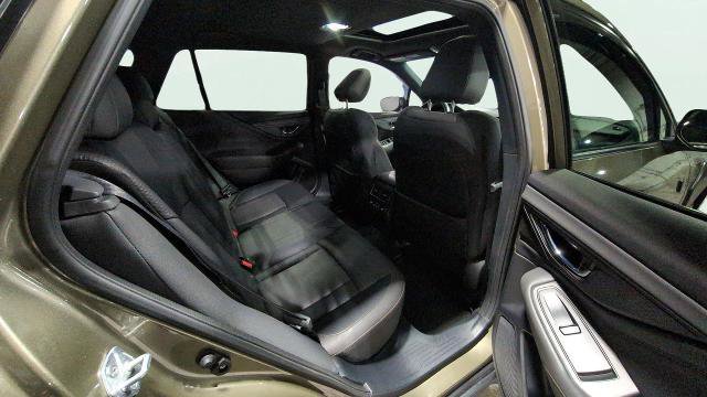 Used 2022 Subaru Outback Wilderness w/ Wilderness Package image 18