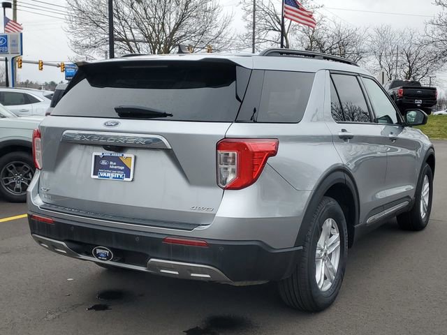 Certified 2023 Ford Explorer XLT w/ Equipment Group 202A image 3