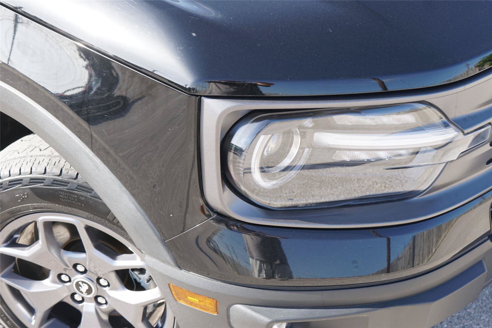 Certified 2023 Ford Bronco Sport Badlands AWD/4WD image 3