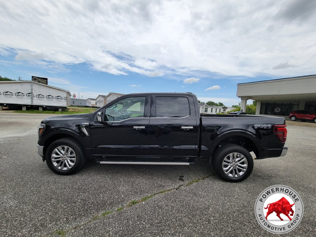 Certified 2024 Ford F150 Lariat w/ FX4 Off-Road Package AWD/4WD image 3