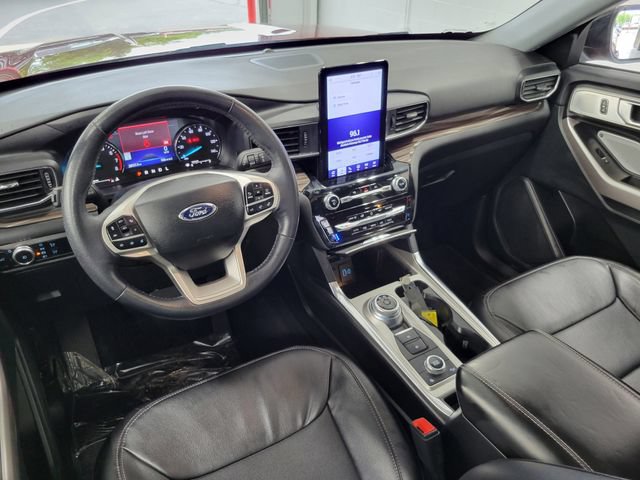 Certified 2023 Ford Explorer Limited w/ Limited Technology Package AWD/4WD image 24