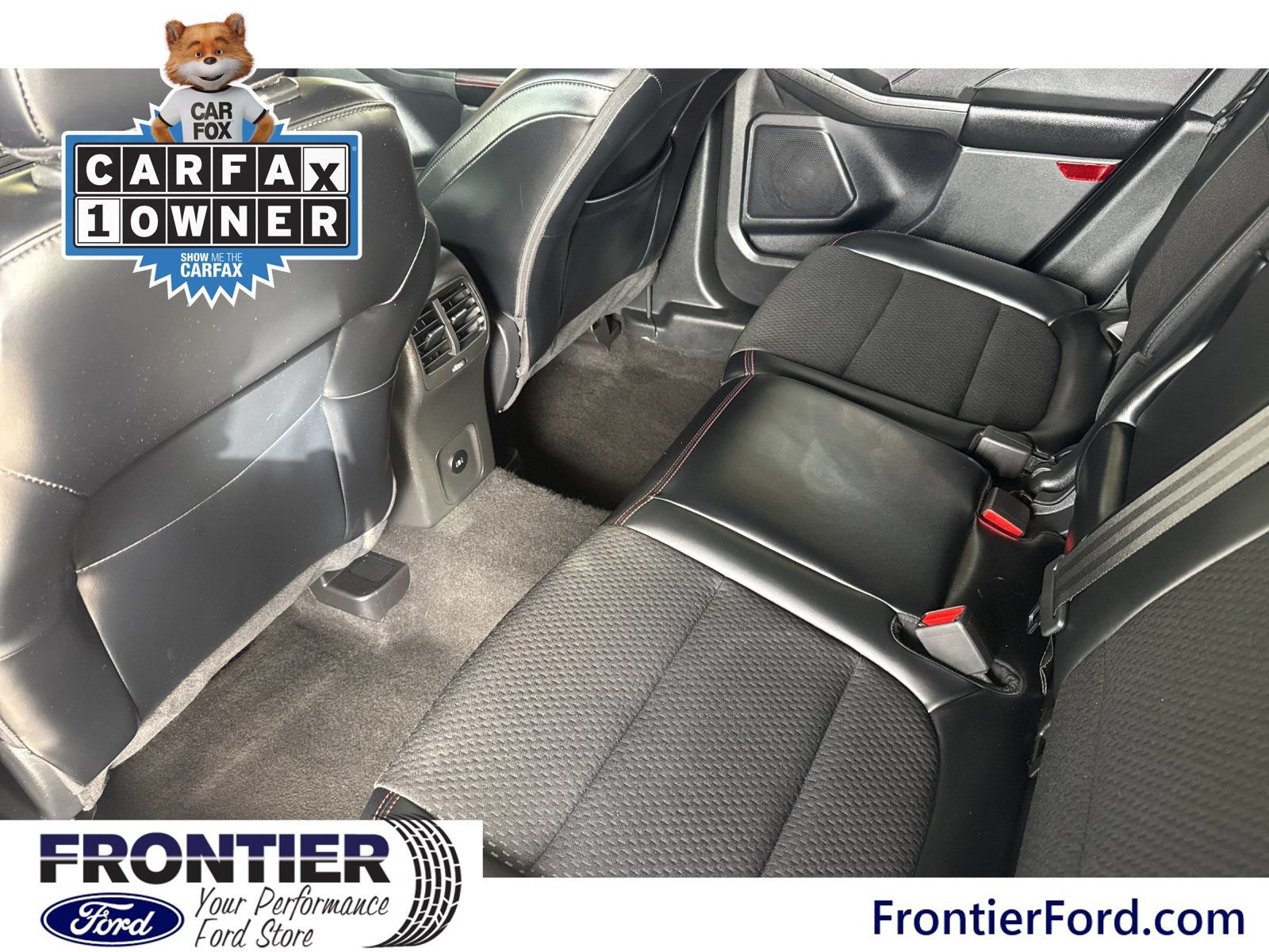 Certified 2025 Ford Escape ST-Line FWD image 13