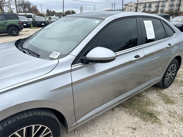 Used 2021 Volkswagen Jetta SE image 13