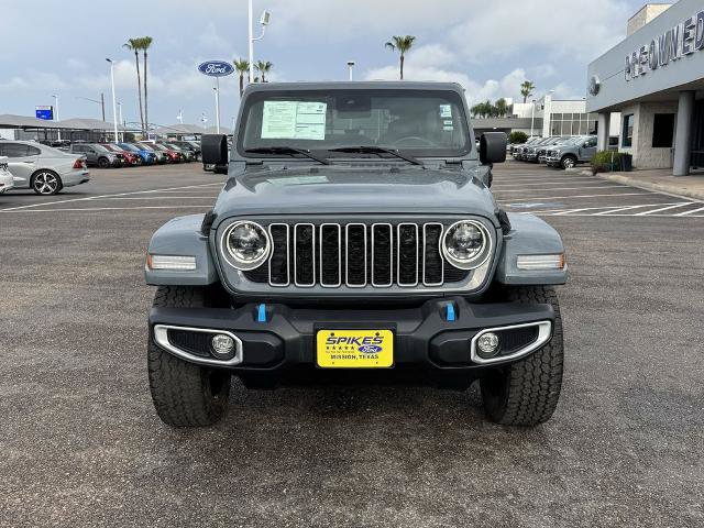 Used 2024 Jeep Wrangler Unlimited Sahara AWD/4WD image 9
