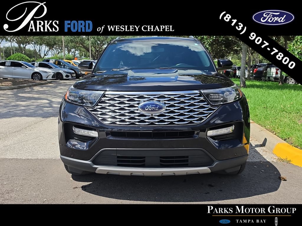Certified 2023 Ford Explorer Platinum w/ Equipment Group 601A RWD image 3