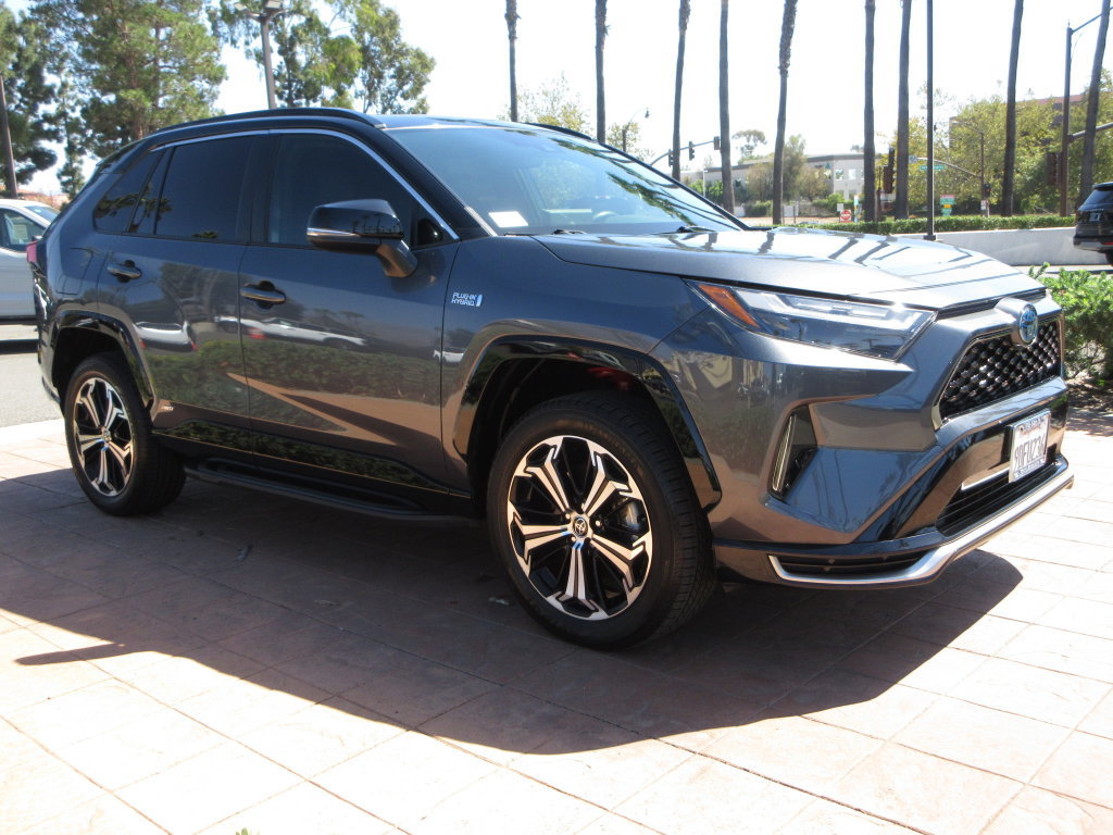 Used 2022 Toyota RAV4 XSE AWD/4WD image 7