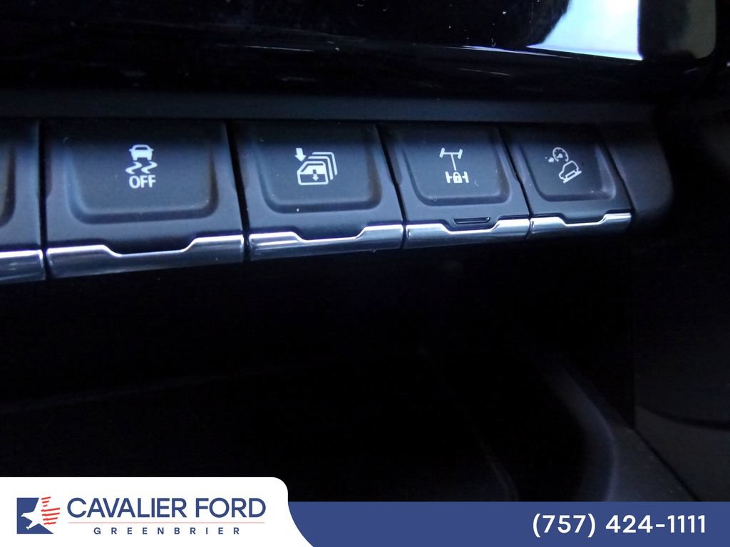 Used 2024 GMC Sierra 2500 AT4X AWD/4WD image 45