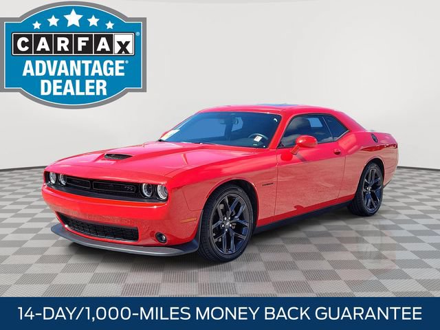 Used 2022 Dodge Challenger R/T RWD image 3