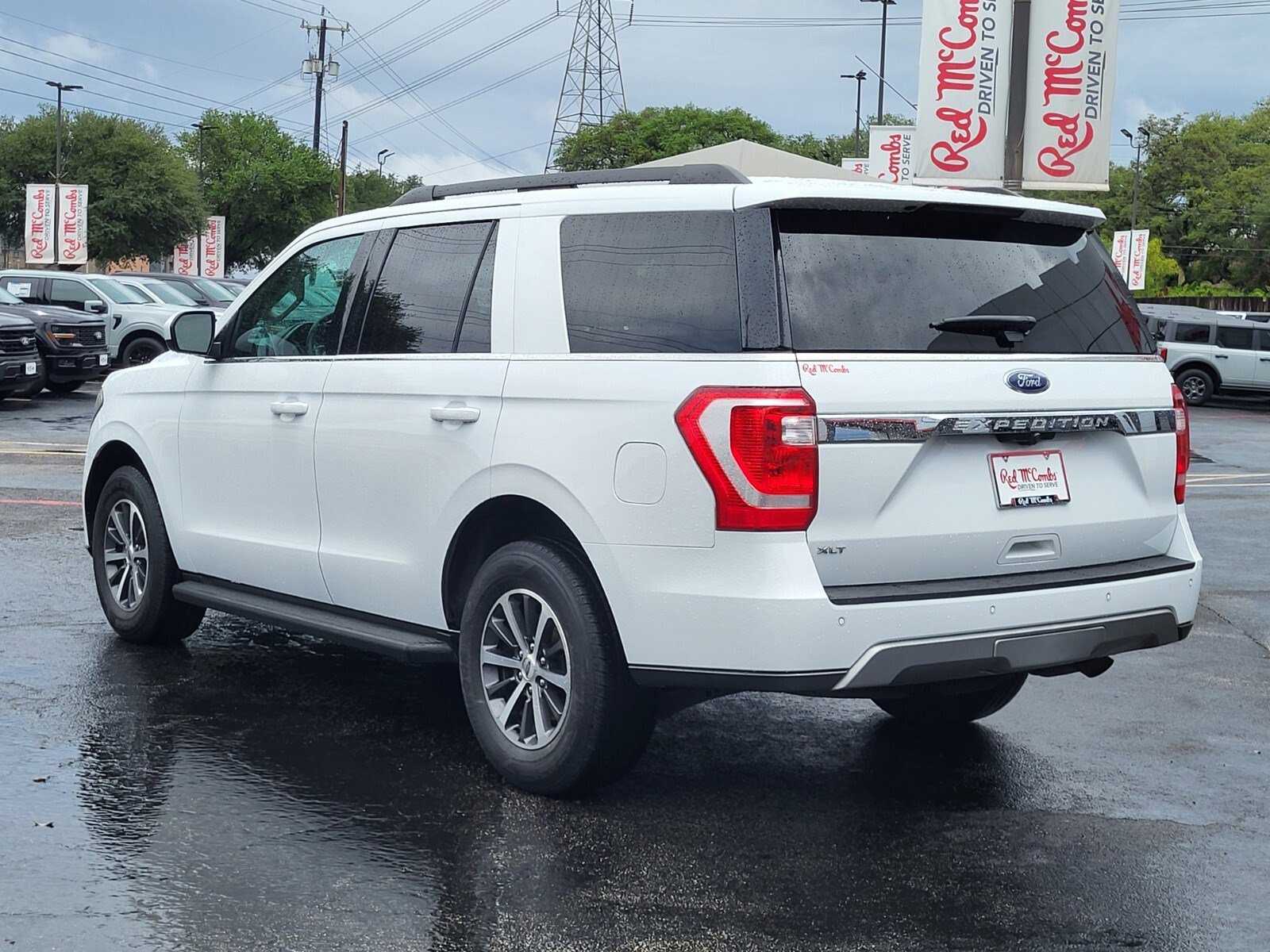 Certified 2021 Ford Expedition XLT RWD image 6