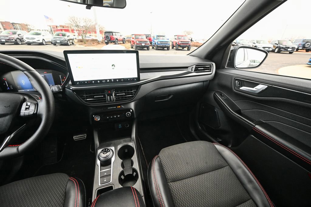 Certified 2023 Ford Escape ST-Line Select w/ Tech Pack #1 image 37