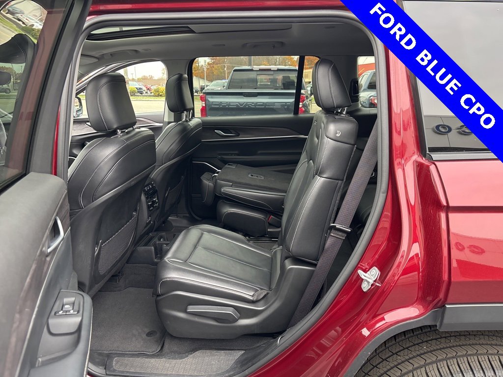 Used 2022 Jeep Grand Cherokee L Limited image 23