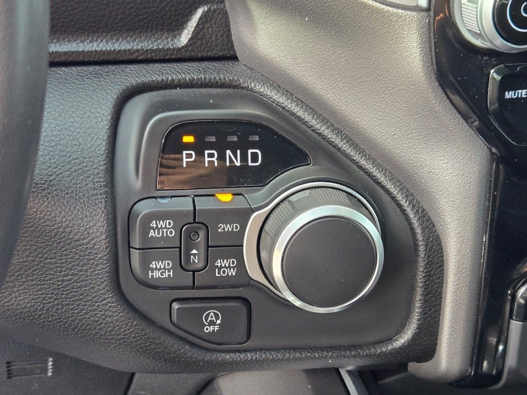 Used 2025 RAM 1500 Big Horn AWD/4WD image 27