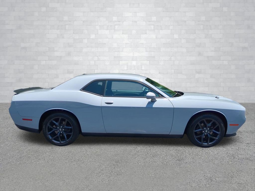 Used 2020 Dodge Challenger SXT w/ Blacktop Package image 6