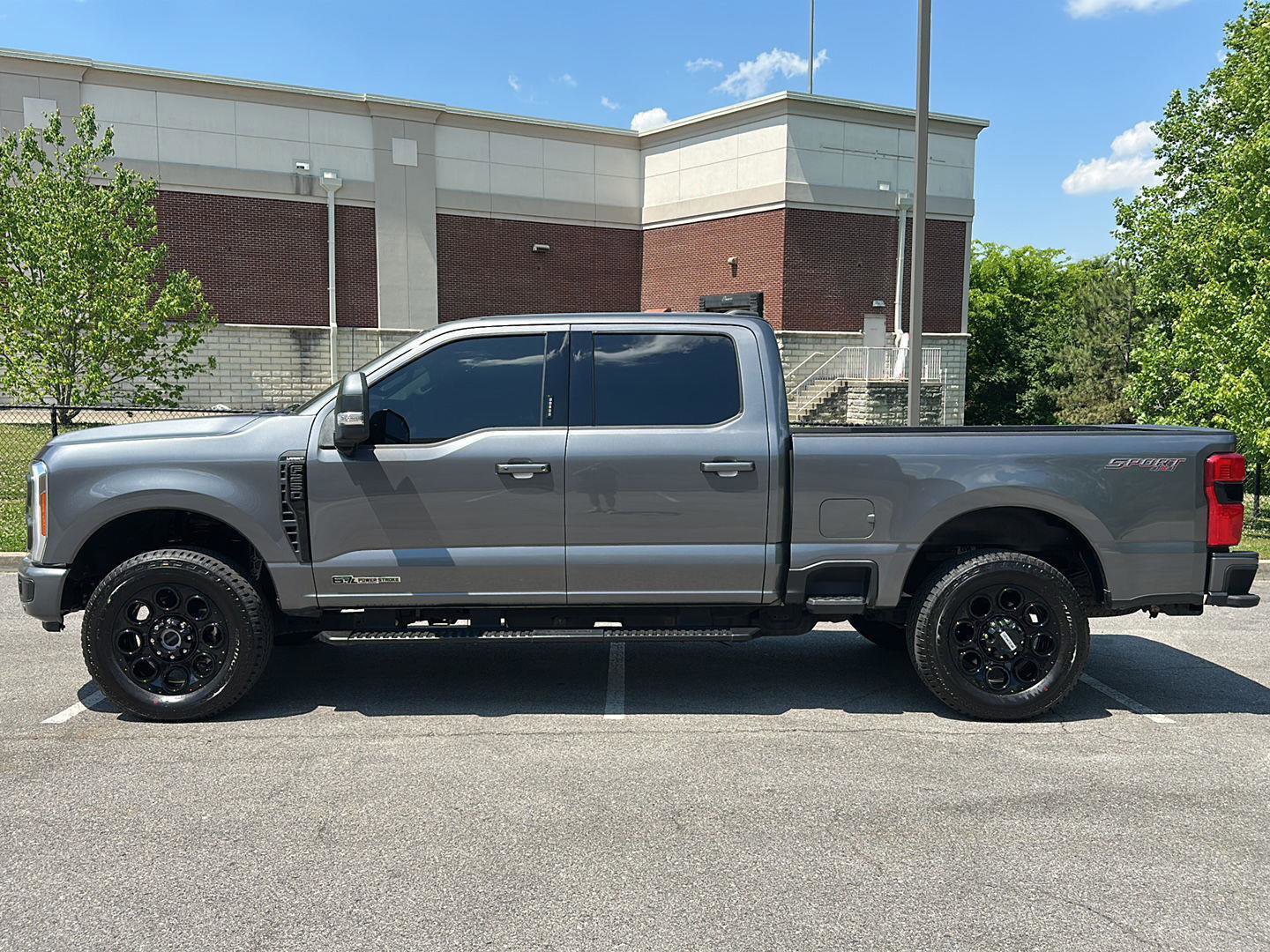 Certified 2023 Ford F250 Lariat w/ Lariat Ultimate Package AWD/4WD image 2