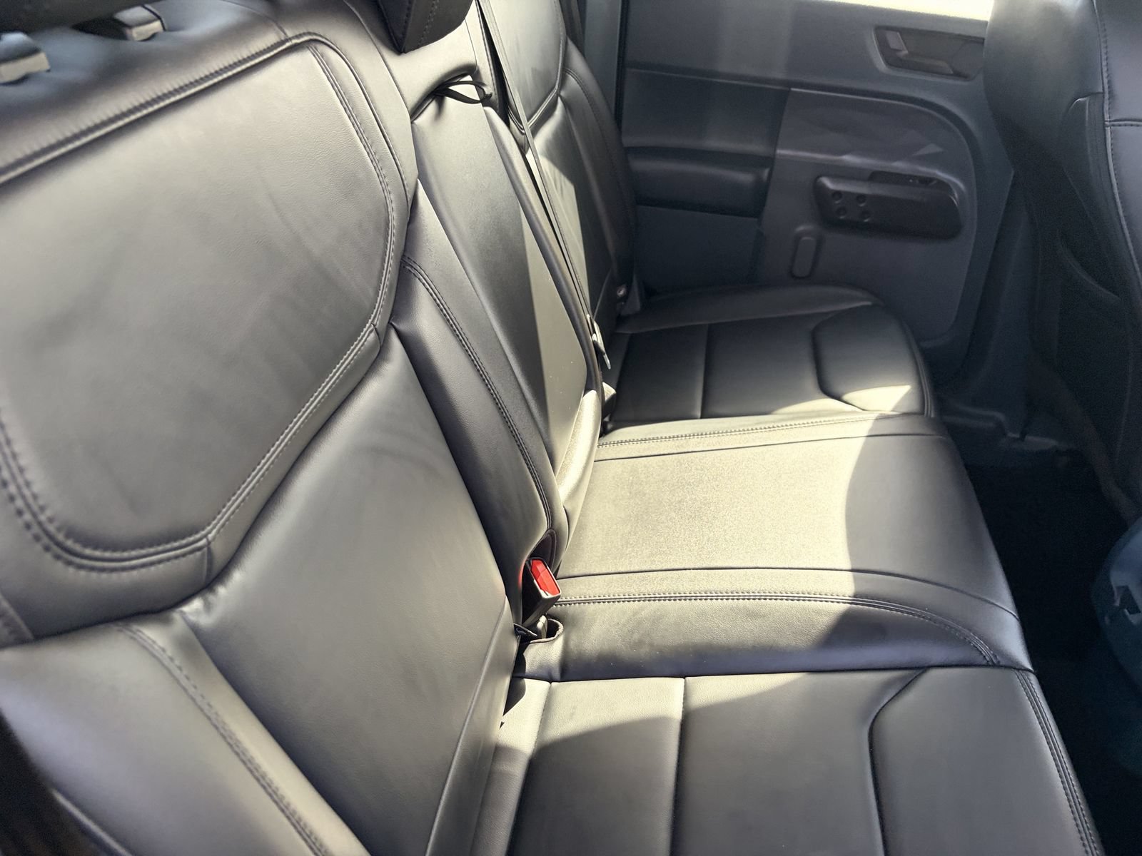 Certified 2023 Ford Maverick Lariat w/ Black Appearance Package FWD image 14