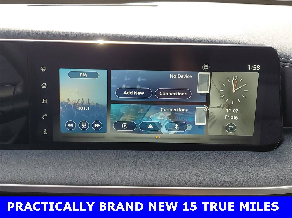 Used 2025 Nissan Kicks SV image 22