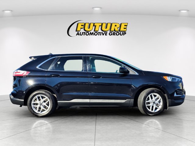 Certified 2024 Ford Edge SEL AWD/4WD image 3