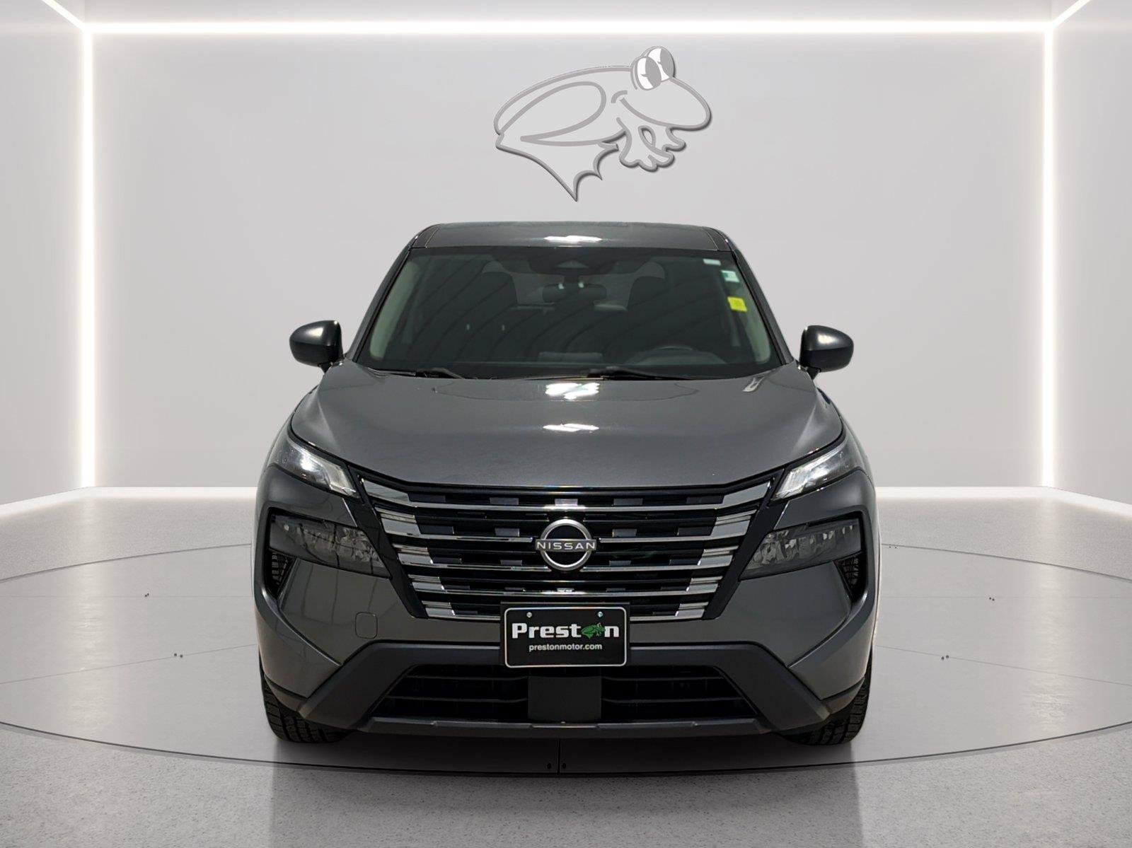 Used 2024 Nissan Rogue S AWD/4WD image 8