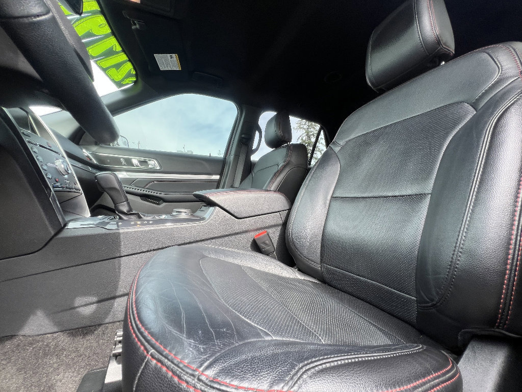 Certified 2018 Ford Explorer Sport AWD/4WD image 16