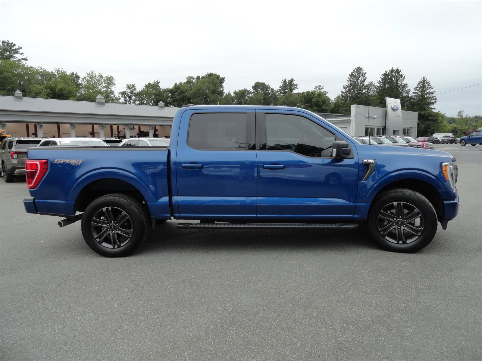 Certified 2022 Ford F150 XLT w/ Equipment Group 302A High AWD/4WD image 4