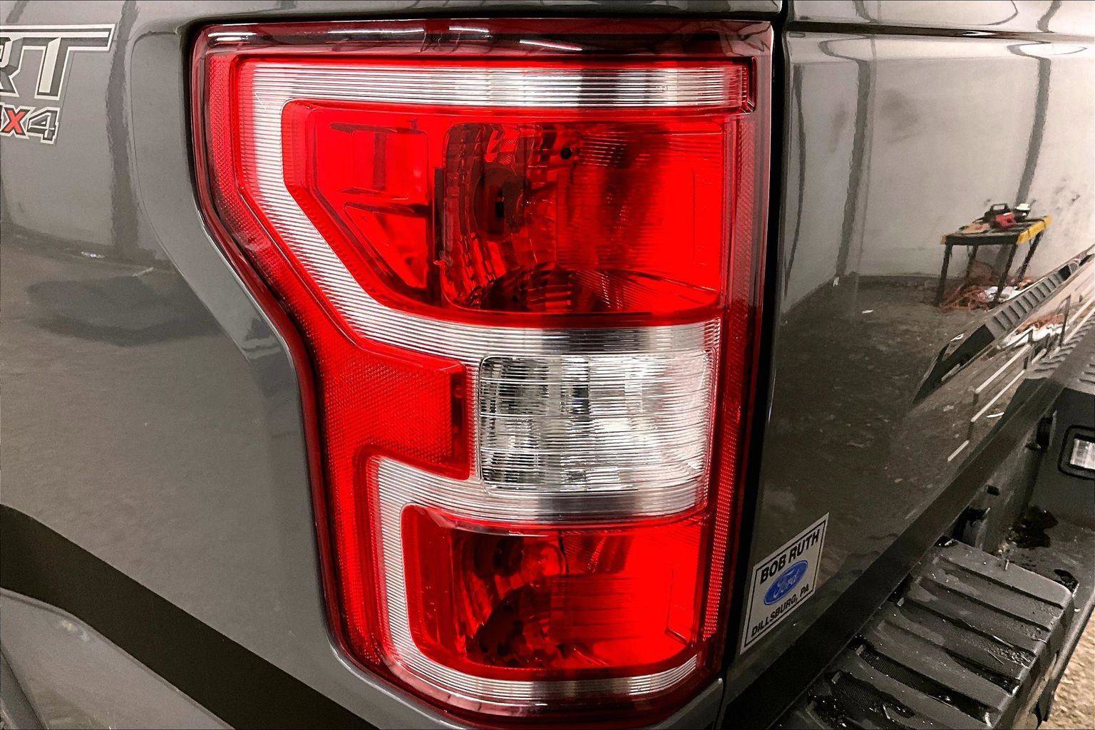 Certified 2018 Ford F150 XLT w/ Equipment Group 302A Luxury image 28