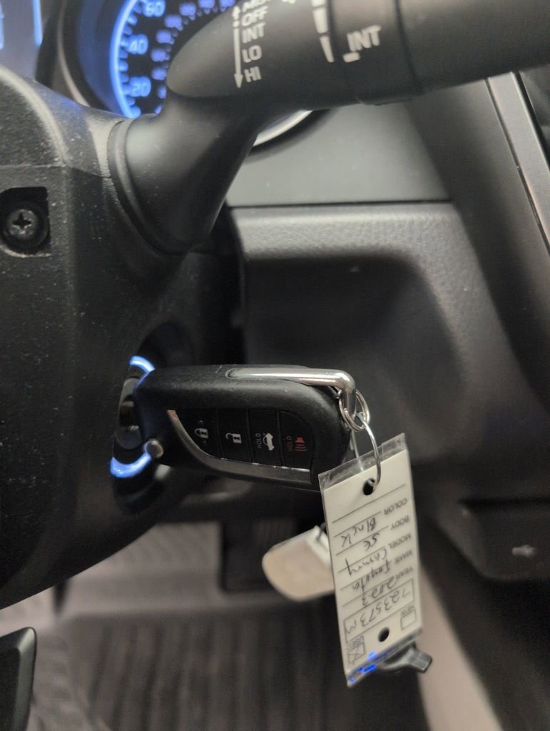 Used 2023 Toyota Camry SE image 45