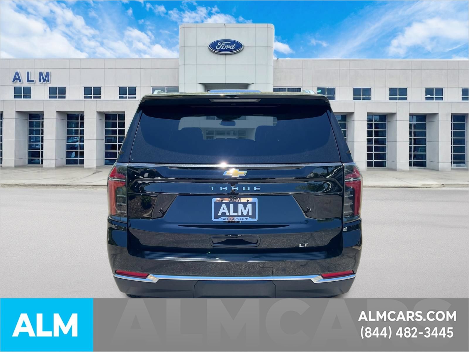 Used 2025 Chevrolet Tahoe LT AWD/4WD image 6