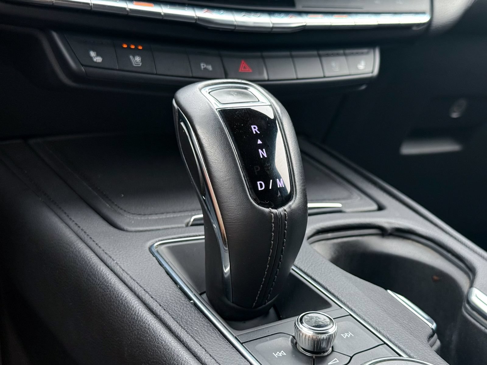 Used 2019 Cadillac XT4 Premium Luxury AWD/4WD image 29