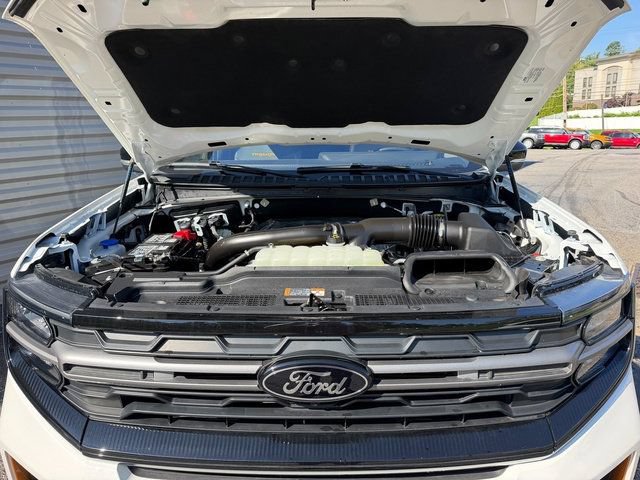 Certified 2025 Ford Expedition Tremor AWD/4WD image 16