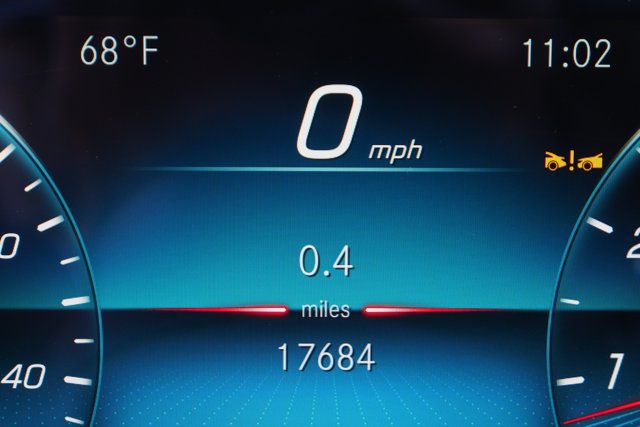 Used 2023 Mercedes-Benz E 350 Sedan image 38