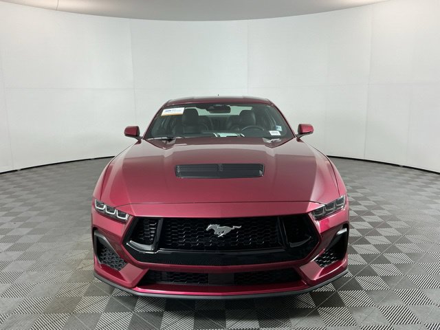 Certified 2025 Ford Mustang GT Premium RWD image 2